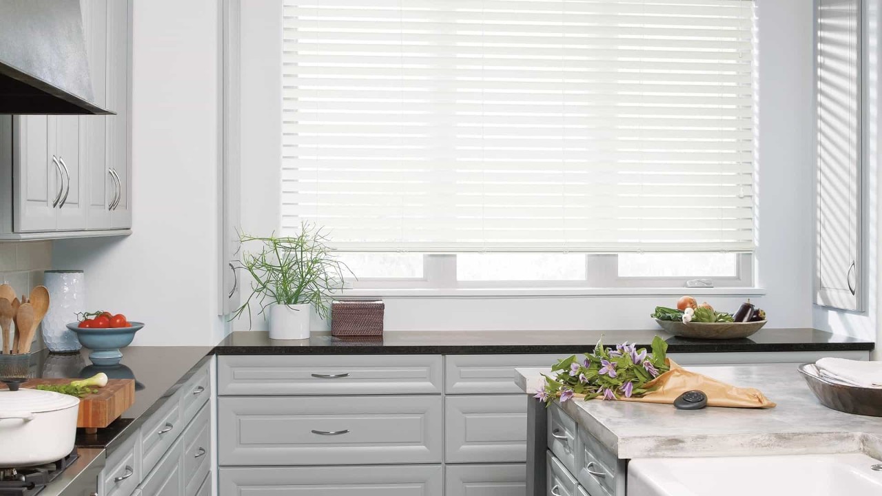 Hunter Douglas EverWood® Faux Wood Blinds, faux wood blinds, aluminum metal blinds near Sacramento, California (CA)